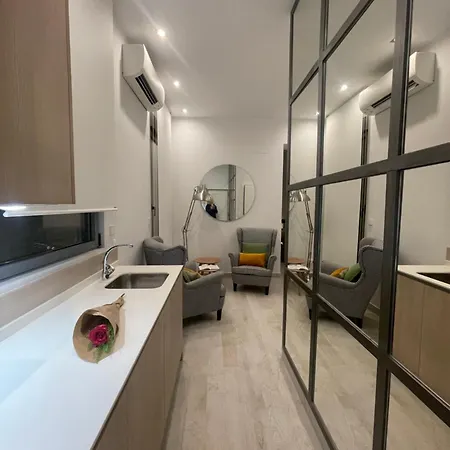 Casa De Huespedes Almirante Madrid Apartment Exterior photo